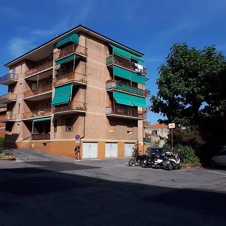 Vreni Lodge Finale Ligure Exterior foto