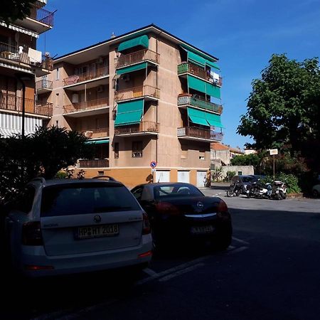 Vreni Lodge Finale Ligure Exterior foto