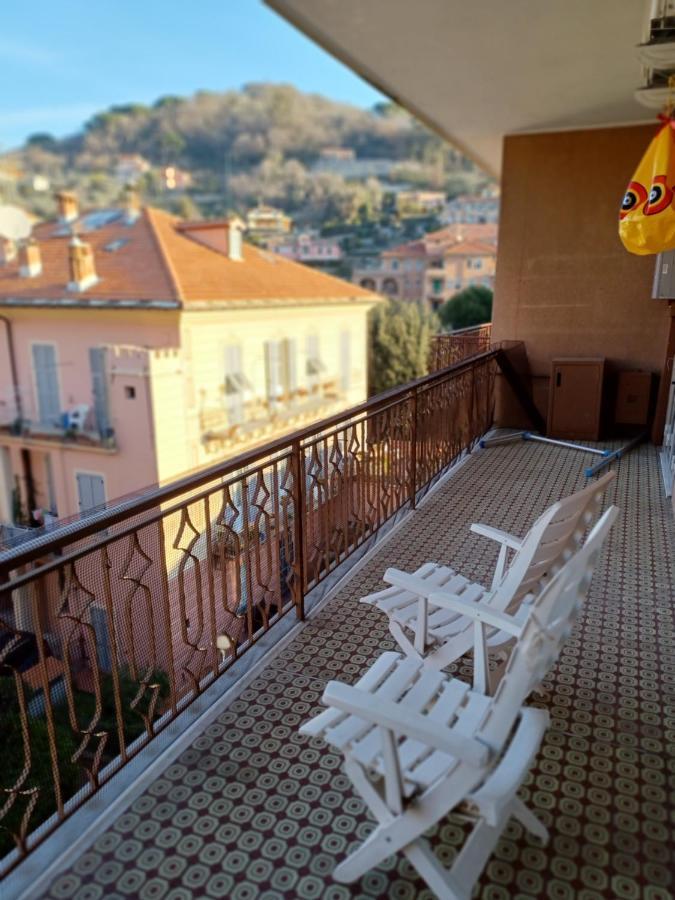 Vreni Lodge Finale Ligure Exterior foto